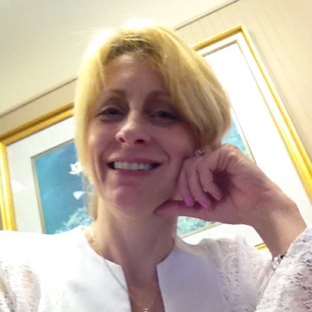 Meet your Posher, Rebekah